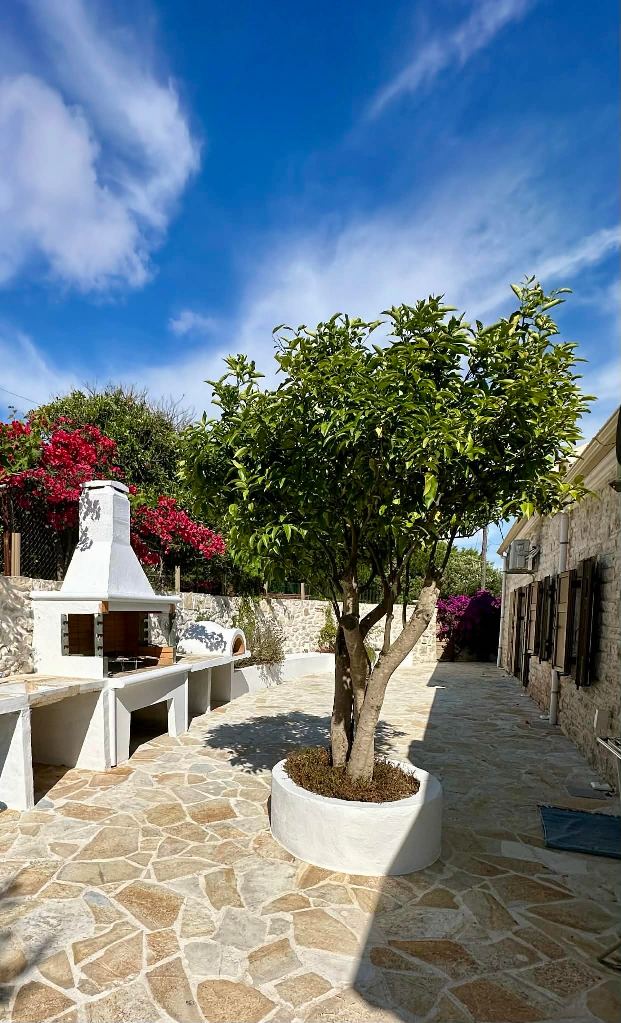 2faec299-9494-44fe-9c25-c6269af1b0d1