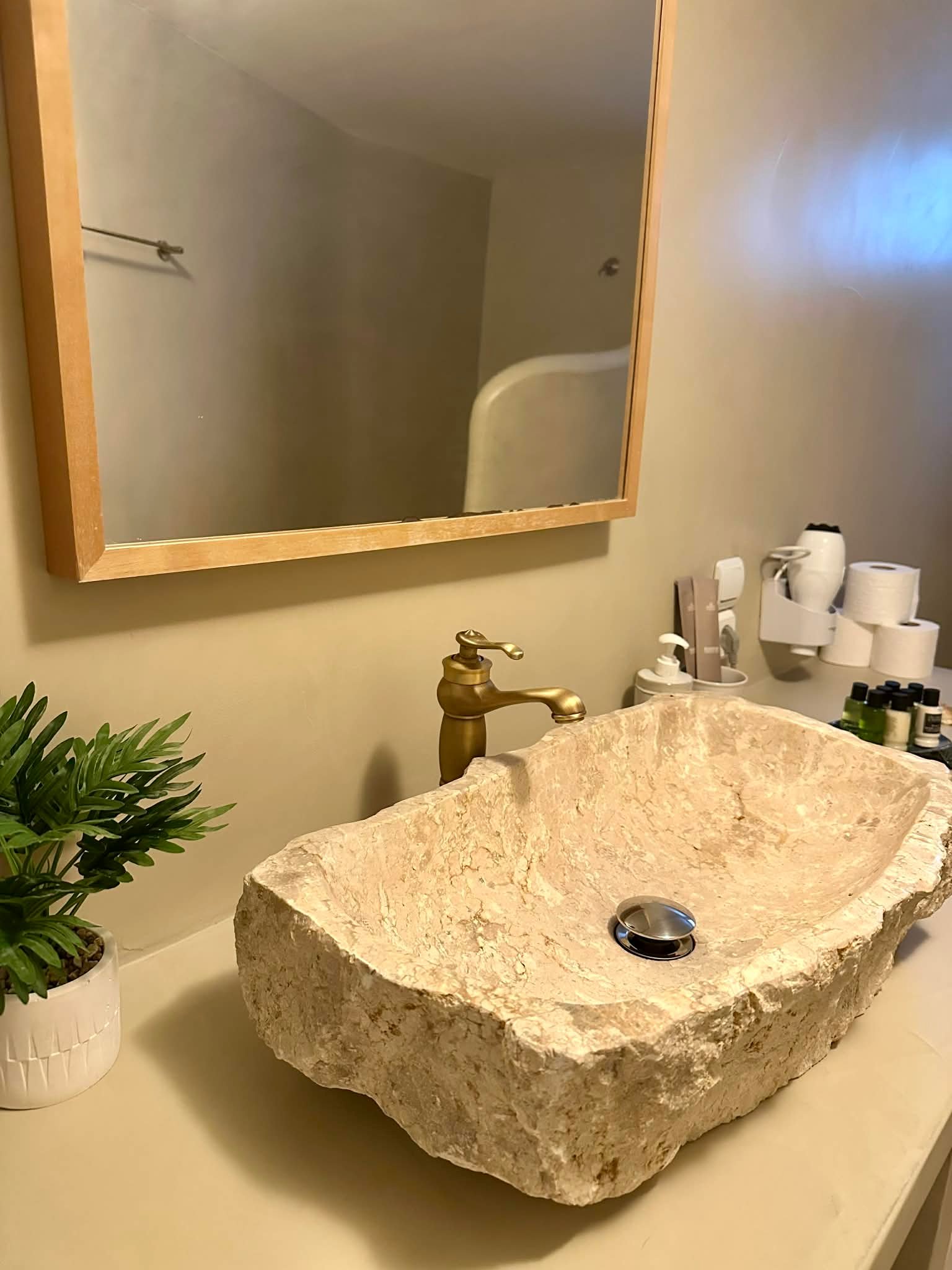 3898a1c5-b10c-45c0-af66-fa1cb256a1bb