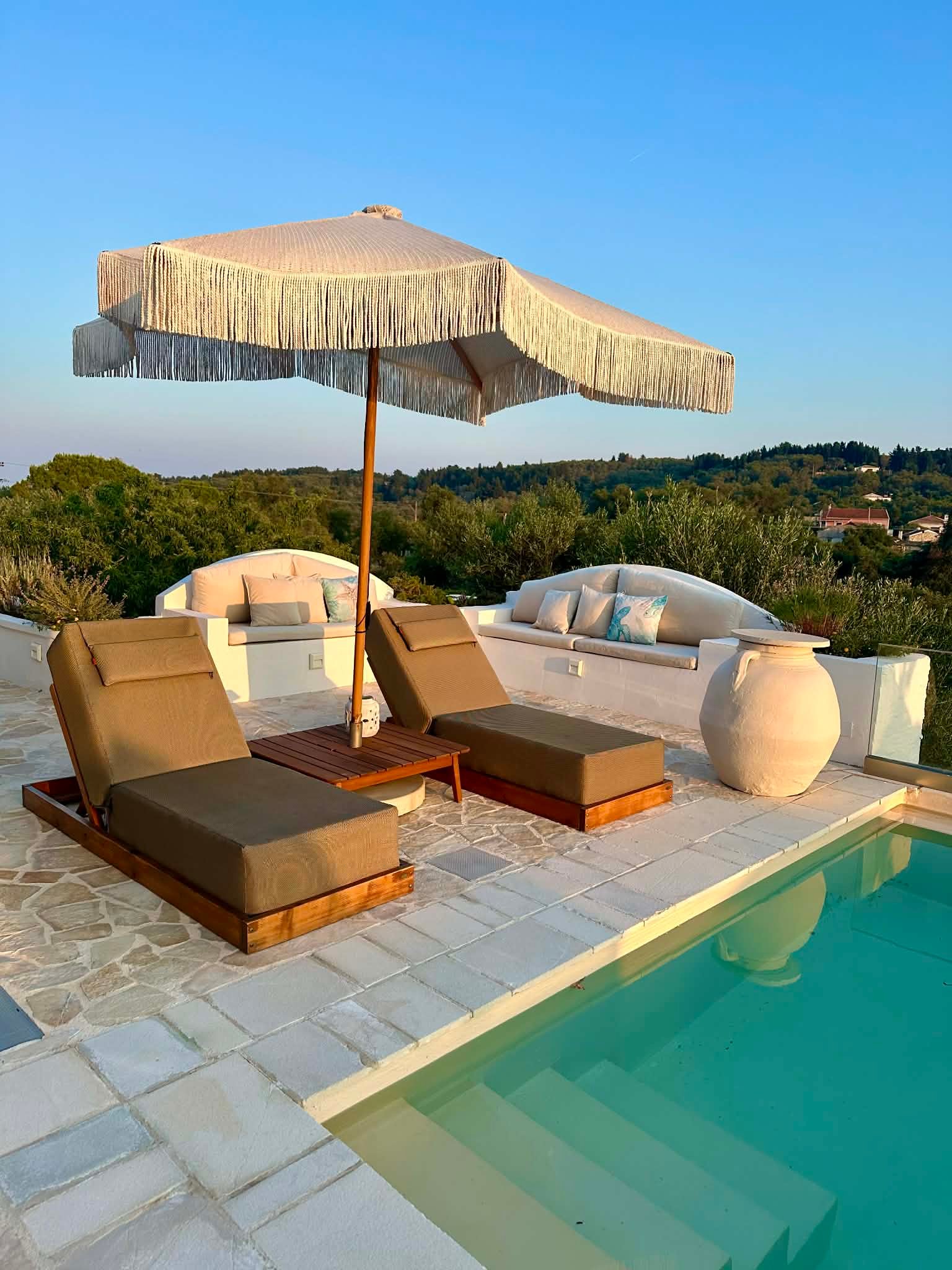 fd0c48d6-779f-42c4-999d-aa529a817d48-2