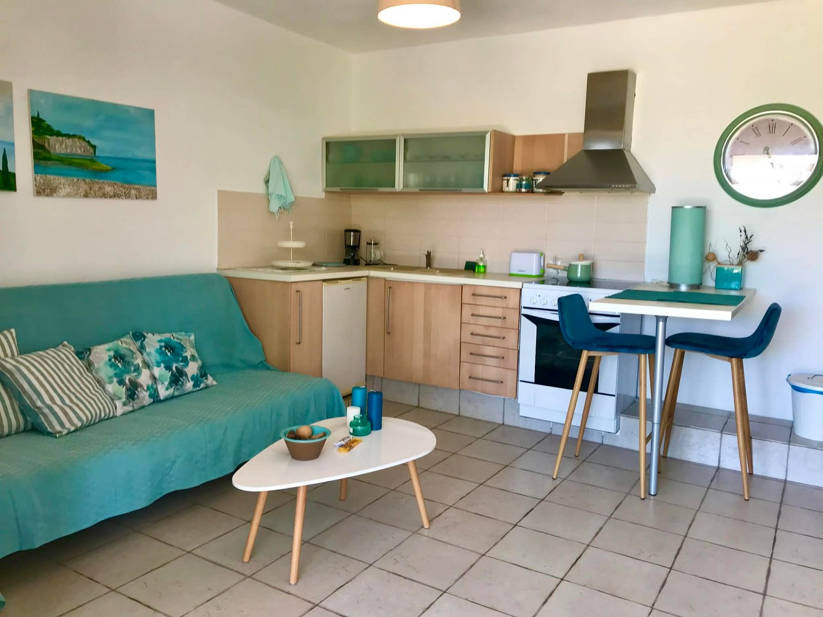 1542a711-b917-466a-a542-c6796b8f1b48-2