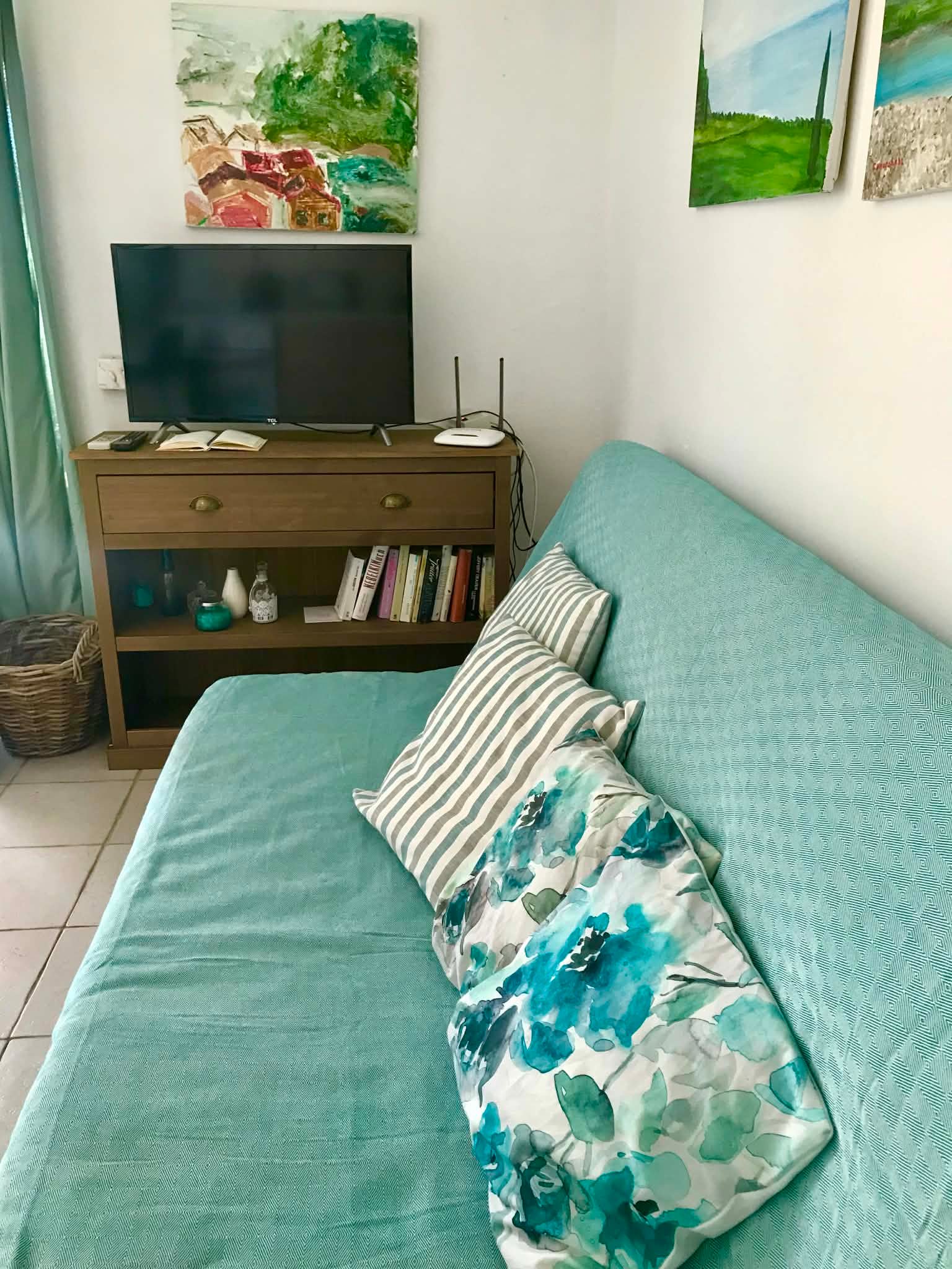 60d7380d-c9bc-4965-b728-adb2cb66a207-2